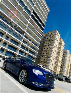 کرایسلەر 300